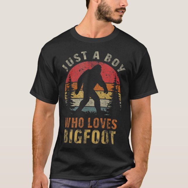 T-shirt Juste Un Garçon Qui Aime Bigfoot Animal (Devant)