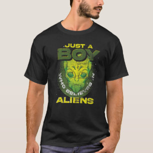 T-shirt Juste Un Garçon Qui Croit En La Science-Fiction Al