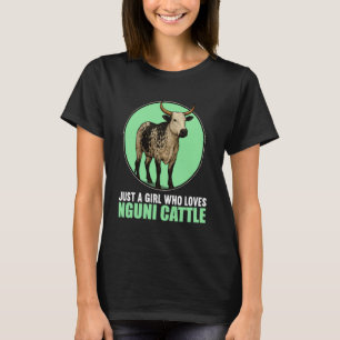 T-shirt Juste une fille qui aime les bovins Nguni Taureau