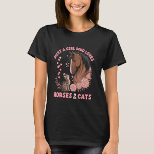 T-shirt Juste une fille qui aime les chevaux et les chats