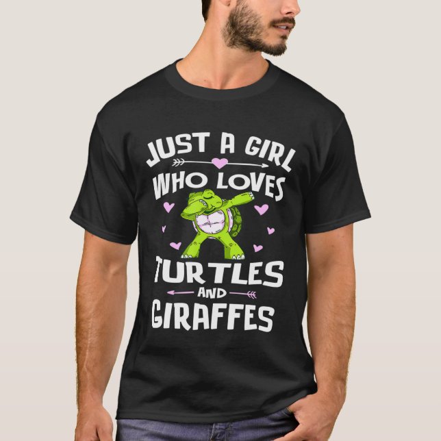 T-shirt Juste Une Fille Qui Aime Les Tortues Et Les Giraff (Devant)