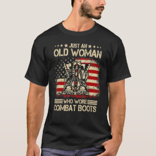 T-shirt Juste Une Vieille Femme Qui Portait Des Bottes De