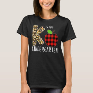 T-shirt K est pour l'enseignant de maternelle Léopard Buff
