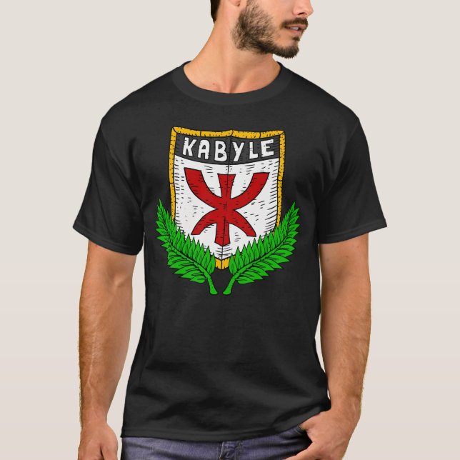 T-shirt Kabyle. Fier. Drapeau Berbère Sur Bouclier. (Devant)