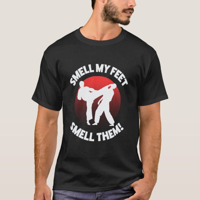 T-shirt Karate Classique Sent Mes Pieds Drôles (Devant)