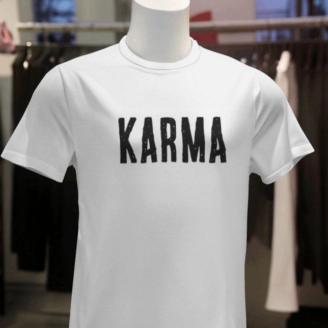 T-shirt Karma Black Text (Créateur téléchargé)
