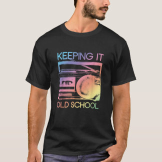 T-shirt Keeping It Old School Retro 80s 90s Boombox Music