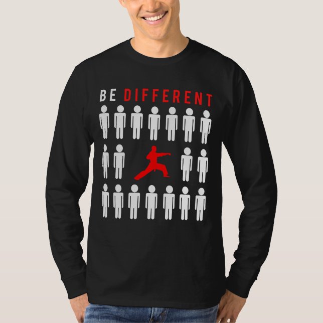 T-shirt Kickin Chuckles : Karate - Be Different from Other (Devant)
