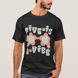 T-shirt Kids Five est un Vibe Anniversaire Décorations de