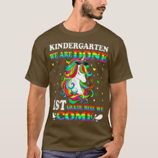 T-shirt Kindergarten Nous Avons Terminé 1ère Année Ici Nou