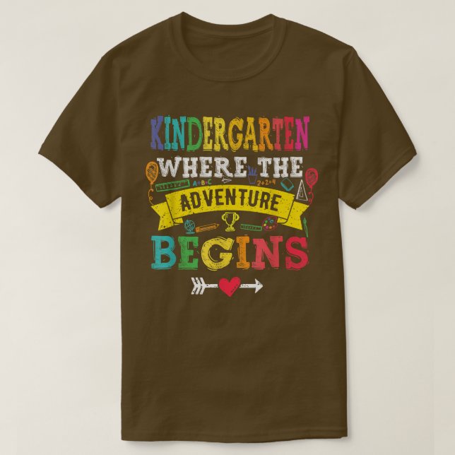 T-shirt Kindergarten Where The Adventure Begins Gift Back  (Design devant)
