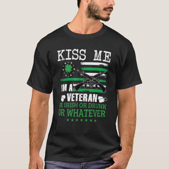 T-shirt Kiss Me I M Vétérinaire Shamrock St Patrick S Day (Devant)