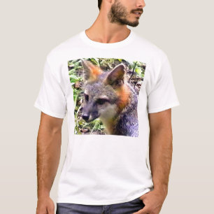 T-SHIRT KIT DE RENARD JOUANT DANS LA BROSSE