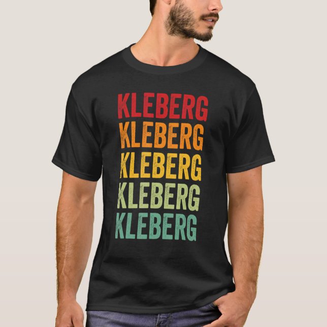T-shirt Kleberg County Texas Rainbow Text Design (Devant)