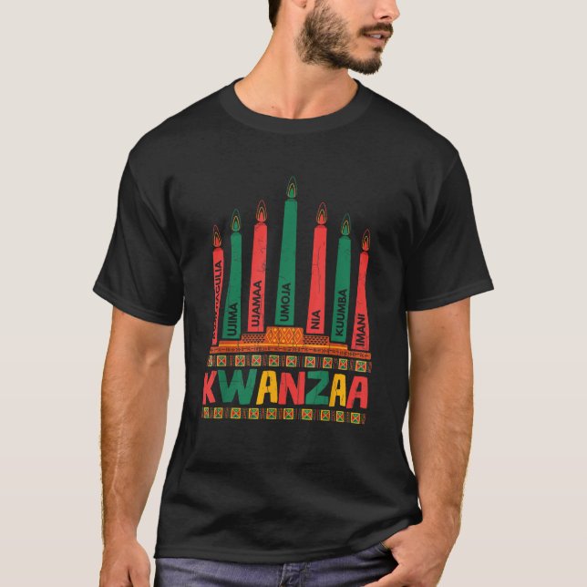 T-shirt Kwanzaa Kinara Funny African American Celebration  (Devant)