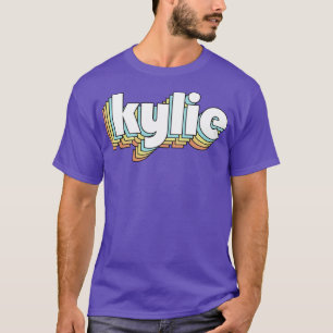 T-shirt Kylie Retro Typographie arc-en-ciel style défraîch