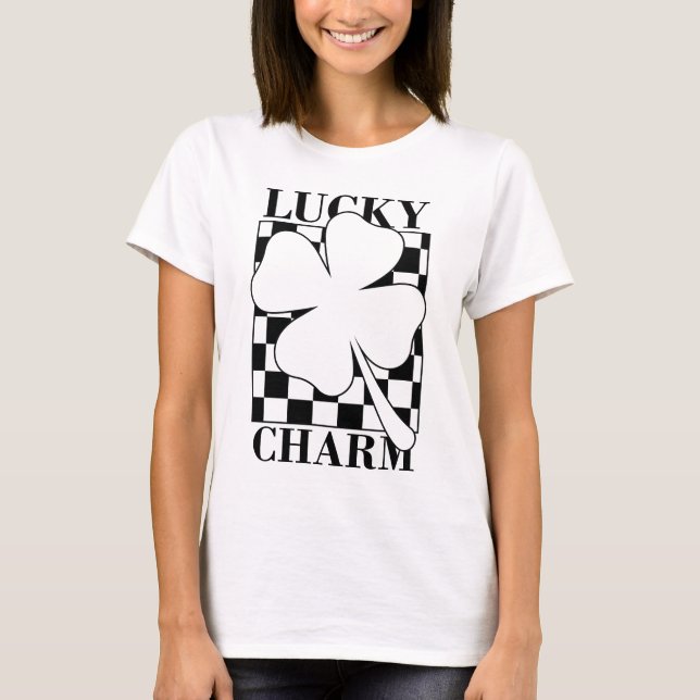 T-shirt L’avènement de Clover : l’essence de la fortune (Devant)