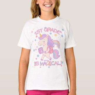 T-shirt La 1re année est un retour à l'école magique licor