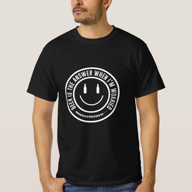 T-shirt La Bière Est La Réponse (Devant)