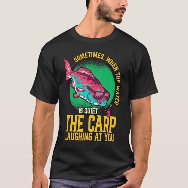 T-shirt La carpe se moque de vous  Pêcheur (Devant)