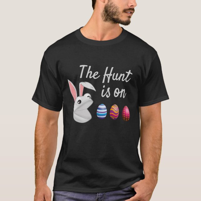T-shirt La chasse est à la chasse aux oeufs de Bunny de Pâ (Devant)