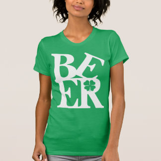 T-shirt La chemise des femmes du jour de St Patrick drôle