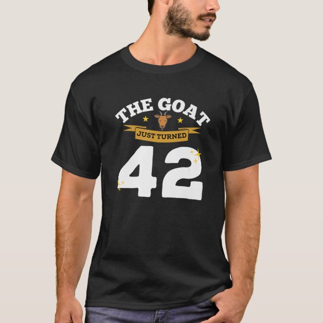 T-shirt La Chèvre Vient De Tourner 42 - 42E Anniversaire C (Devant)