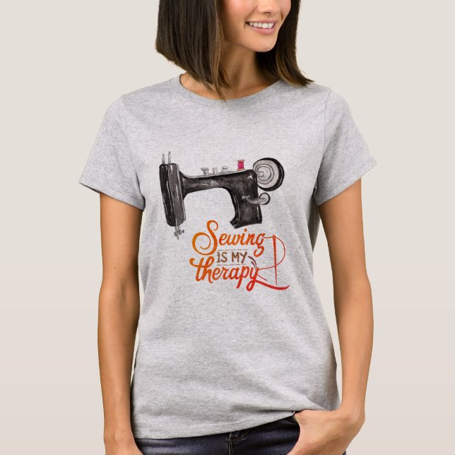 T-shirt La couture est ma thérapie (Devant)