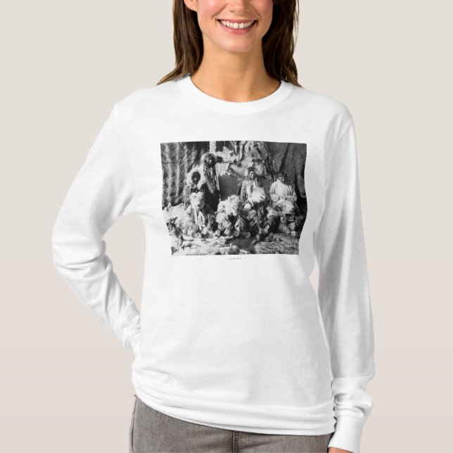 T-shirt La "danse de loup" du Kaviagamutes (Devant)