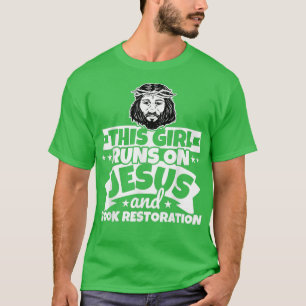 T-shirt La fille court sur Jésus et la restauration du liv