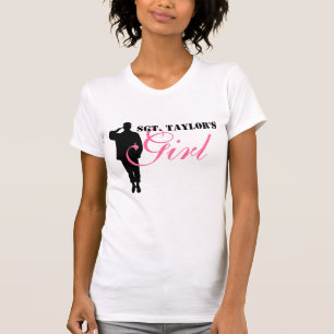 T-shirt La fille du héros de salutation