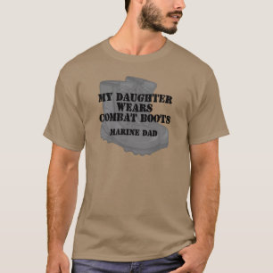 T-shirt La fille marine de papa porte des CB