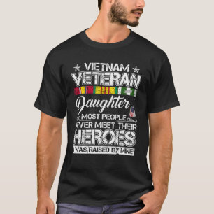 T-shirt La Fille Vétéran Du Vietnam Élevée Par Mon Héros