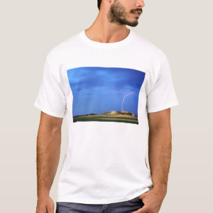 T-shirt La foudre frappe les collines de Wildcat près de