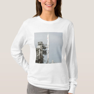 T-shirt La fusée d'Ares IX est vue sur la plate-forme de
