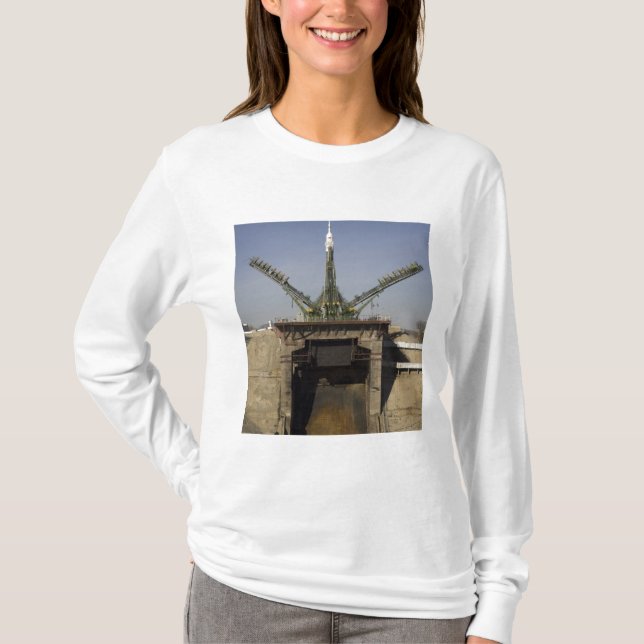 T-shirt La fusée Soyouz est montée en position 3 (Devant)