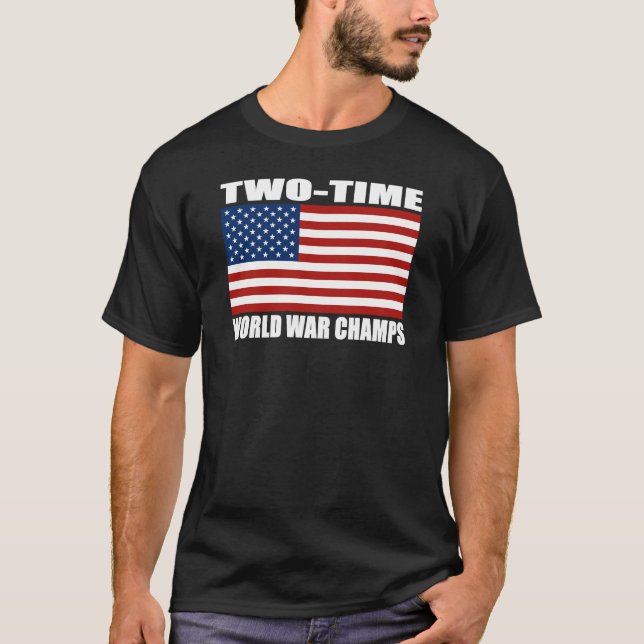 T-shirt La guerre mondiale deux fois de drapeau des USA (Devant)