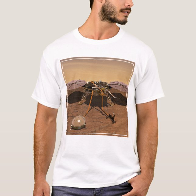 T-shirt La Landre D'Insight Fonctionnant Sur La Surface De (Devant)