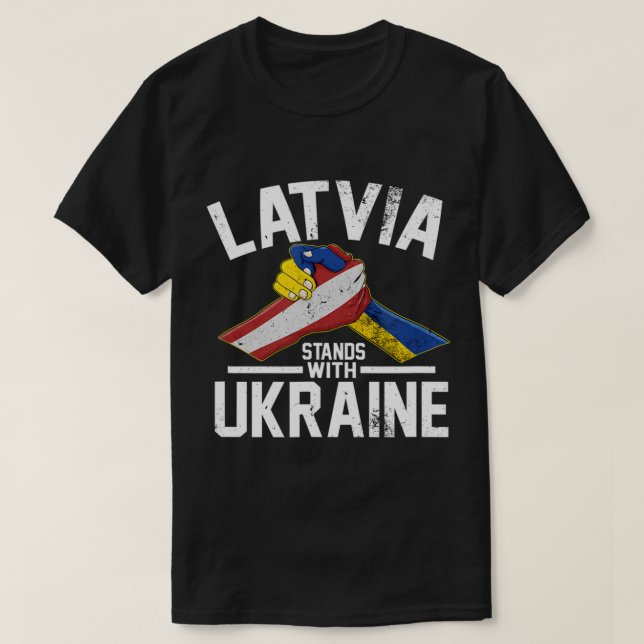 T-shirt La Lettonie Est Avec L'Ukraine Pavillon Latvien Uk (Design devant)