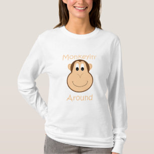 T-shirt La longue douille des femmes mignonnes de