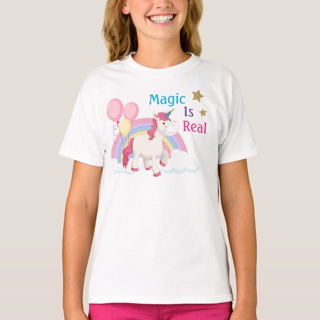 T-shirt La magie de Unicorn est réelle (Devant)
