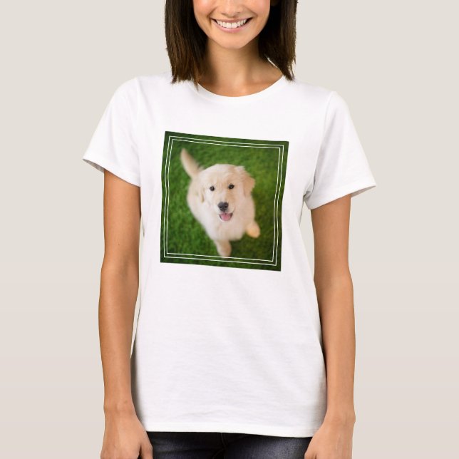T-shirt La marionnette d'or sur l'herbe (Devant)