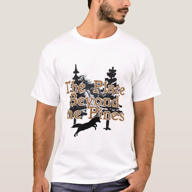 T-shirt La place au-delà des pins (Devant)