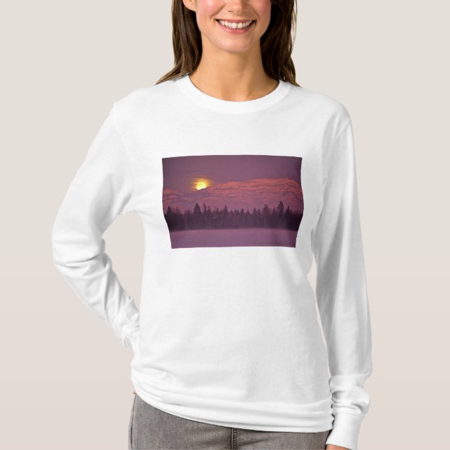 T-shirt La pleine lune se lève au-dessus de Teakettle Moun (Devant)