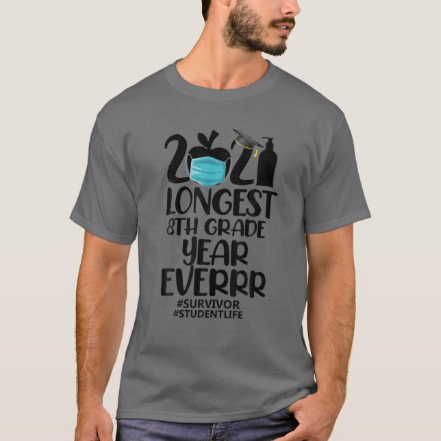 T-shirt La Plus Grande 8E Année De Diplôme Étudiant Jamais (Devant)
