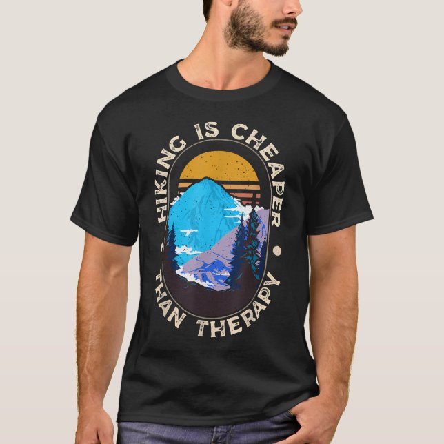 T-shirt La randonnée est moins chère que (Devant)