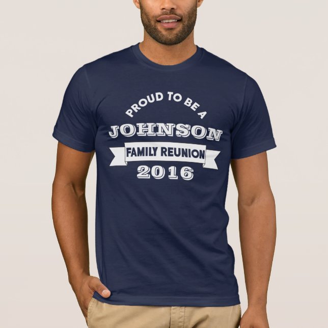 T-shirt La Réunion de famille fière d'être Johnson (Devant)