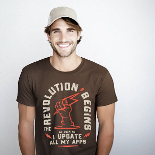T-shirt La révolution commence la mise à jour Applications