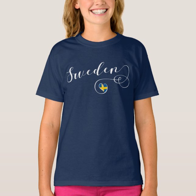 T-shirt La Suède, drapeau suédois à un coeur (Devant)