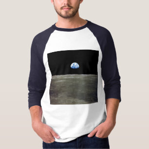 T-shirt La Terre depuis la Lune dans l'espace noir : Earth